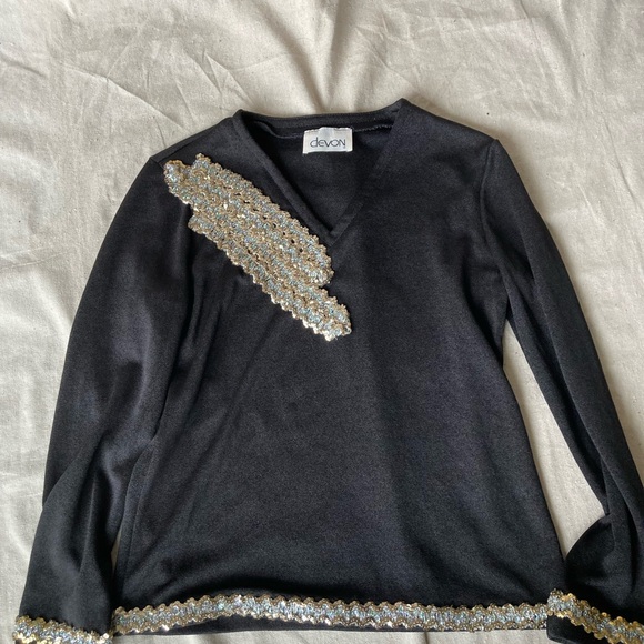 Devon Black Beaded V-Neck Top - Picture 1 of 4